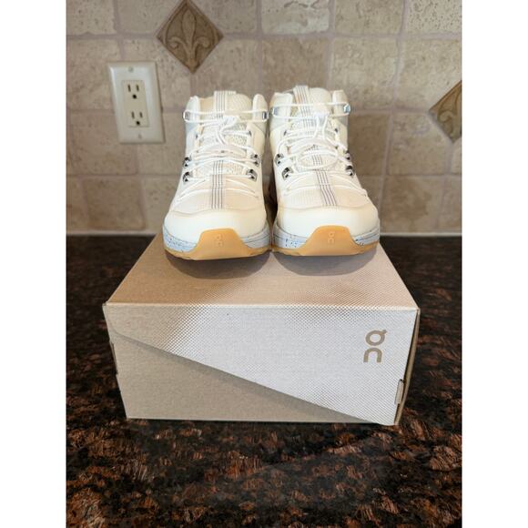 On Cloud Cloudtrax "Undyed" Shoes Sz 7W/5.5M Brand New - Picture 2 of 5